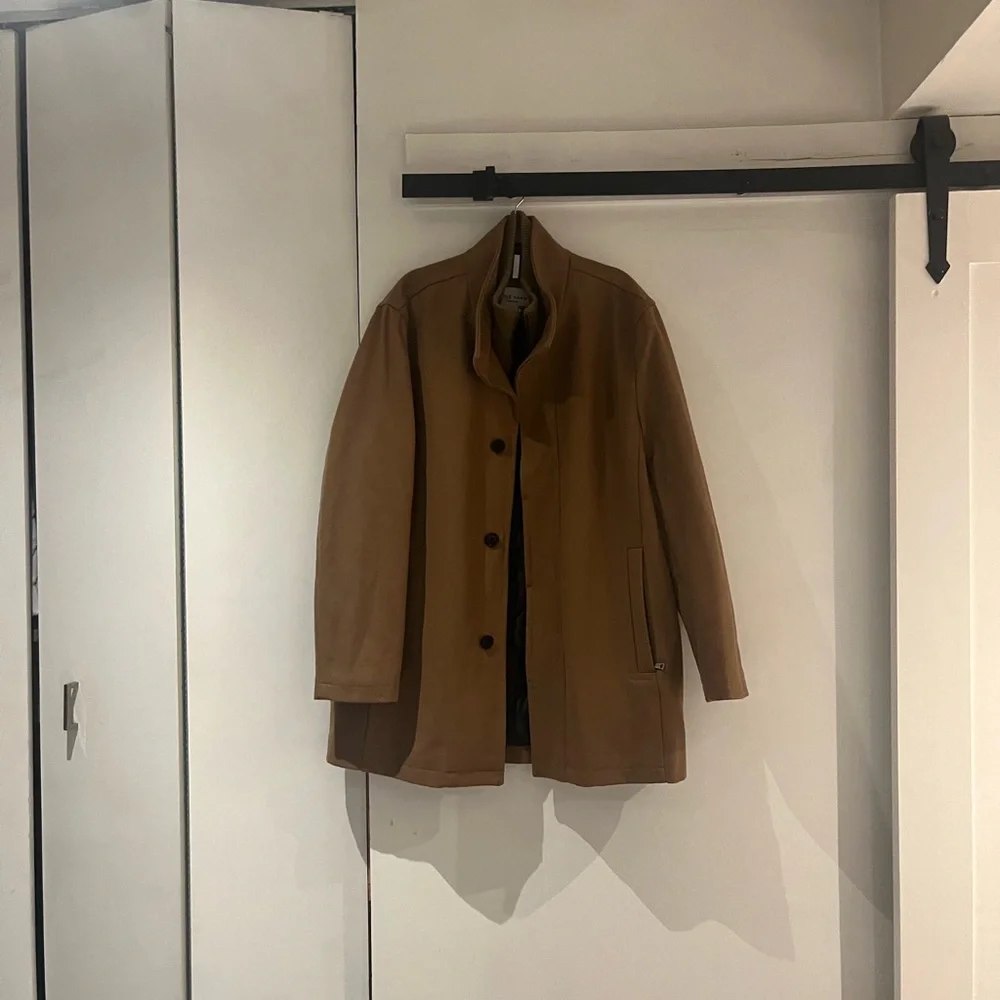 Cole Haan Men's Camel Trench Coat - Picture 2 of 12